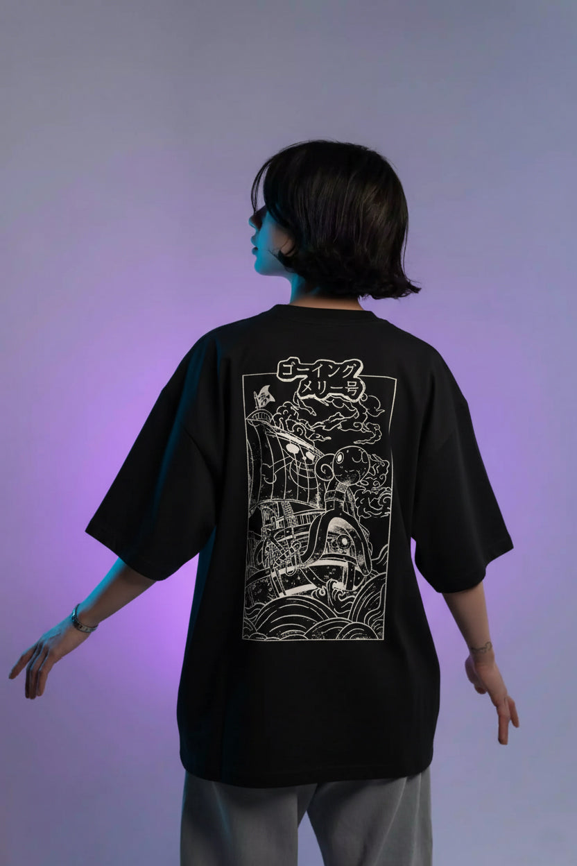 Camisetas Oversize Negra Going Merry de One Piece | Mujer