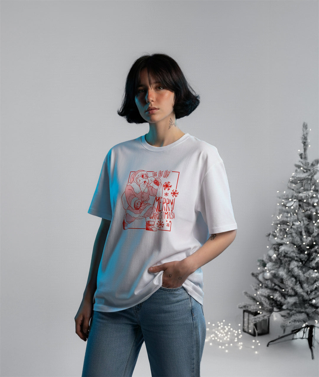 Camisetas Oversize Blanca Dragon Ball Navidad de Unisex